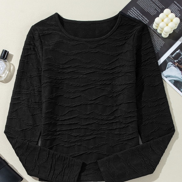 B164 Black Solid Wavy Textured Slim Fit Long Sleeve T-Shirt - Picture 4 of 5